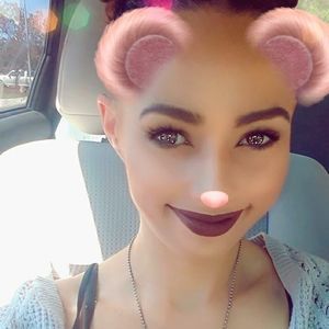 Meet your Posher, Jamese